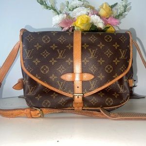 Medium Louis Vuitton satchel bag good condition ✨discontinued✨